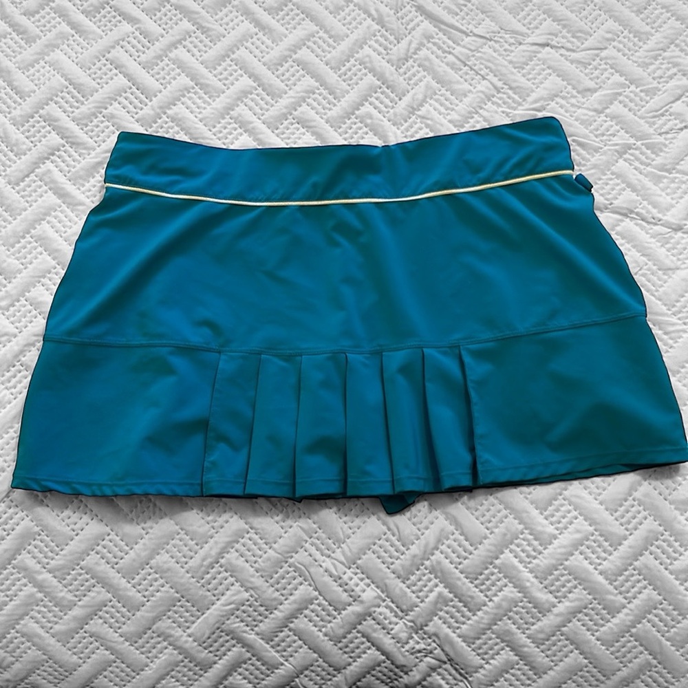 Nike Dri-Fit Pleated Skort - Picture 5 of 9